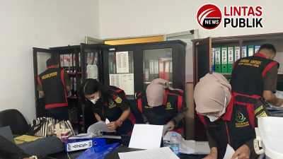 Kejari Gorontalo Utara Geledah Kantor UKPBJ Terkait Dugaan Korupsi Pembangunan Masjid Jabal Iqro