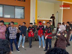 Aliansi Mahardika Gorut Gelar Aksi di Depan Kejari, Desak Penuntasan Dugaan Korupsi Mesjid Jabal Iqro dan BKAD
