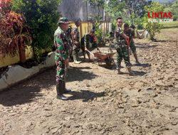 Danramil Sumalata Pimpin Pembersihan Fasilitas Umum Pascabanjir di Kecamatan Biau